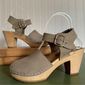 BRYR EMMA Closed Toe High Heel Wood Heel Shoes/Sandals in Sage Leather *USA*